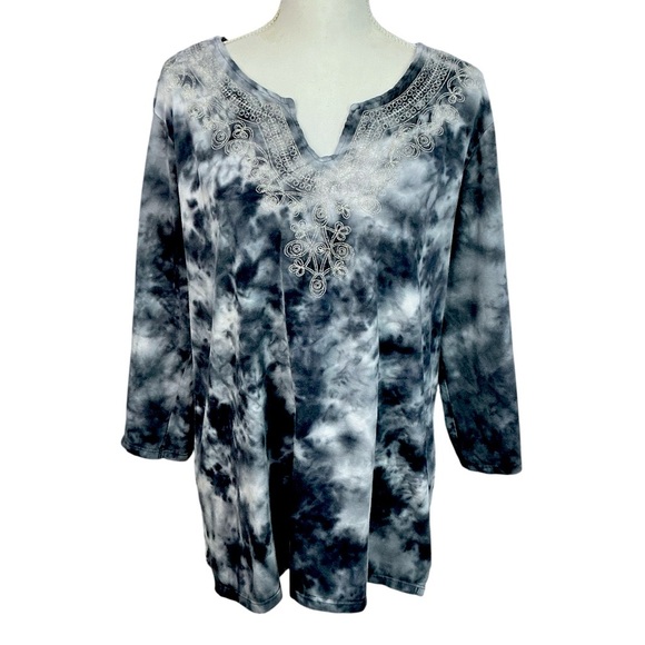 Company One Tie Dye Women Cotton Top 3/4 Sleeve Embroidery V Neck Blue Plus 2X - Picture 2 of 16